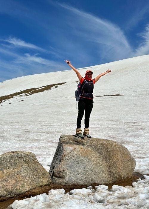 Adventurous Women hiker in the Snowy Mountains