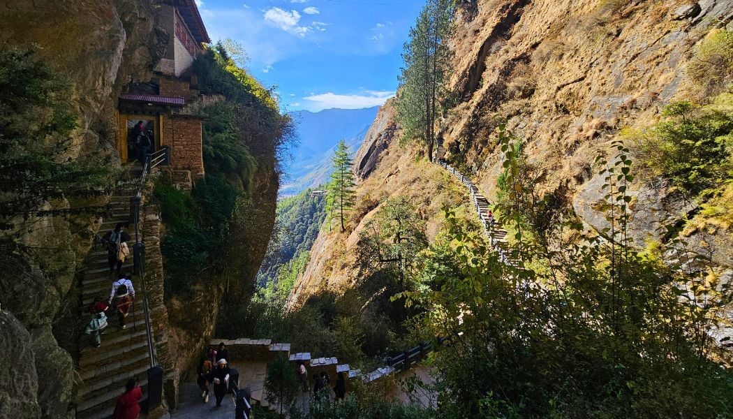 Hike up the Tigers Nest Monastery