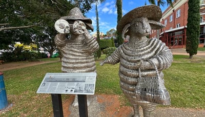 Metal sheep at New Farm Park