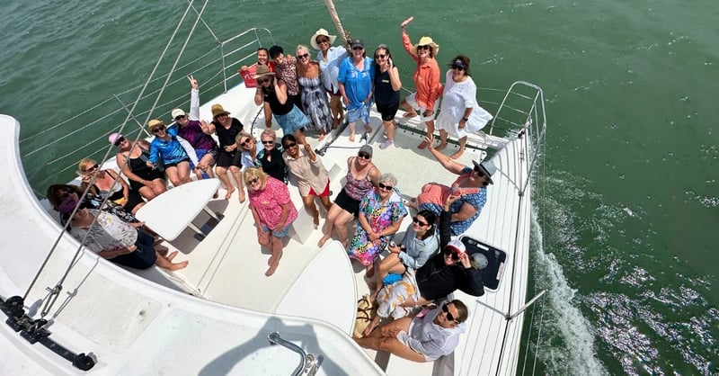 Cruise Moreton Bay and Peel Island - QLD