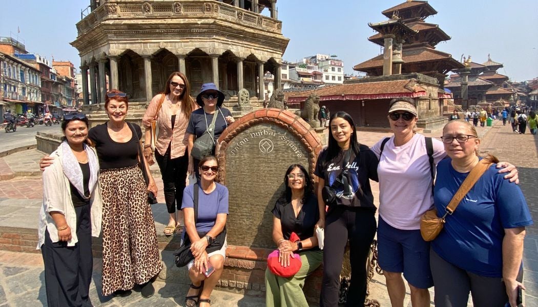 Tour group in Durbar square Kathmandu-1