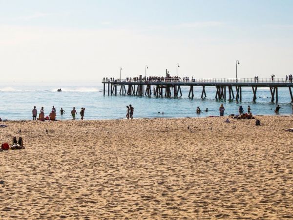 Glenelg Beach - South Australian Tourism Commission