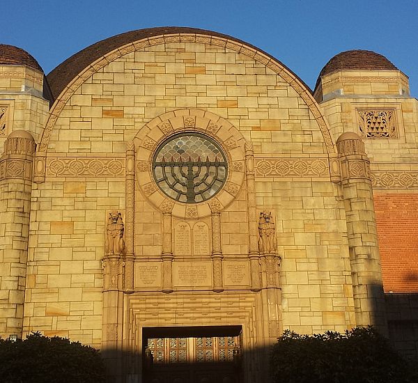 Jewish Synagogue Etiquette