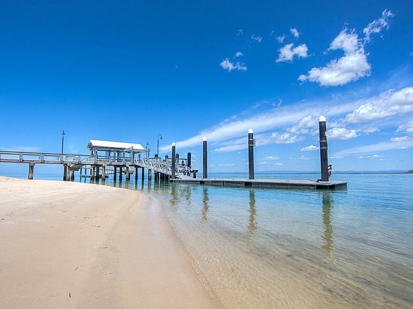 Bongaree Jetty Bribie Island - Image courtesy of visitmoretonbayregion.com.au
